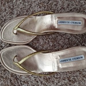 Gold Manolo Blahnik Thong Sandals (7.5)